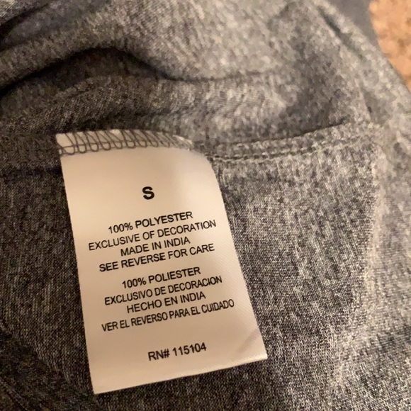 EUC gray hoodie cascade champions size small - Picture 5 of 6